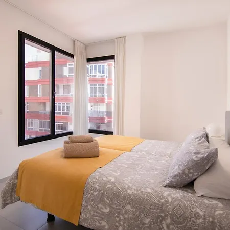 Apartment Piso De Ciudad Frente A La Playa *